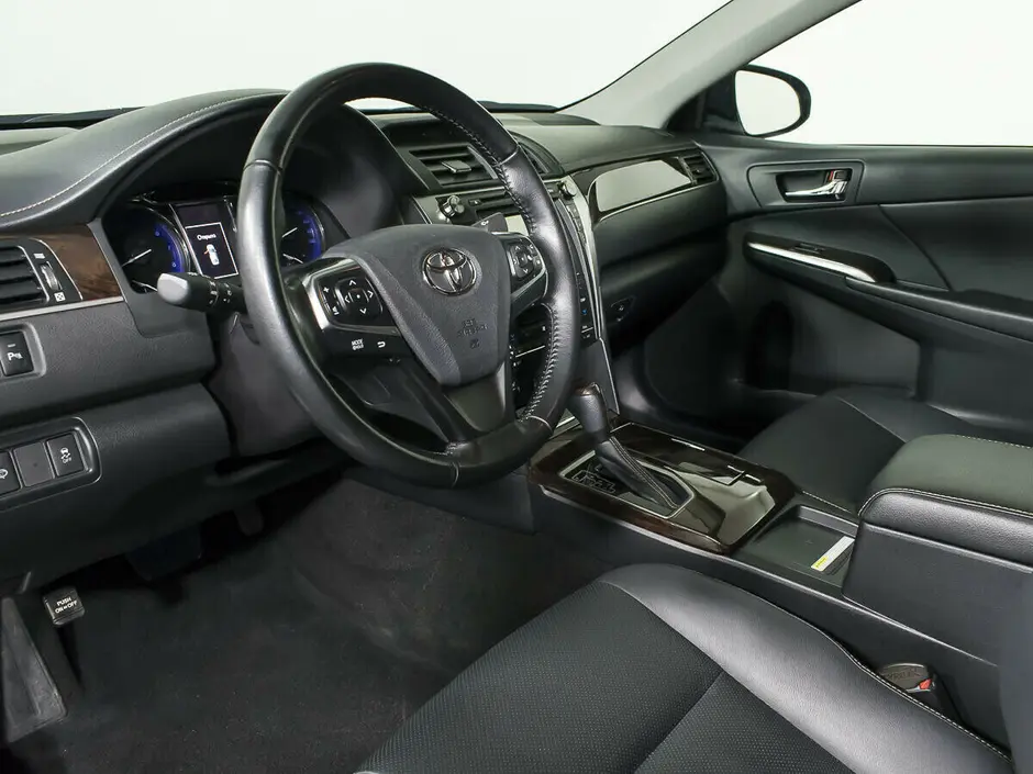 Toyota Camry, 2018 г.