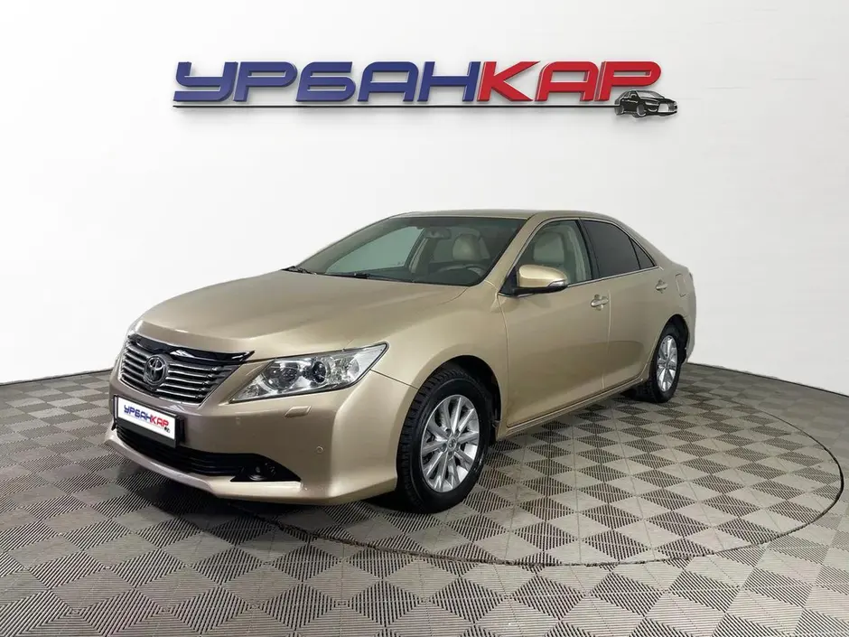 Toyota Camry, 2012 г.