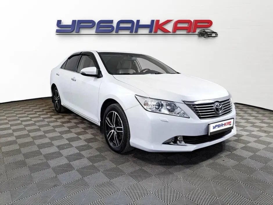 Toyota Camry, 2012 г.