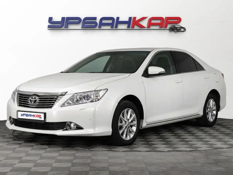 Toyota Camry, 2014 г.