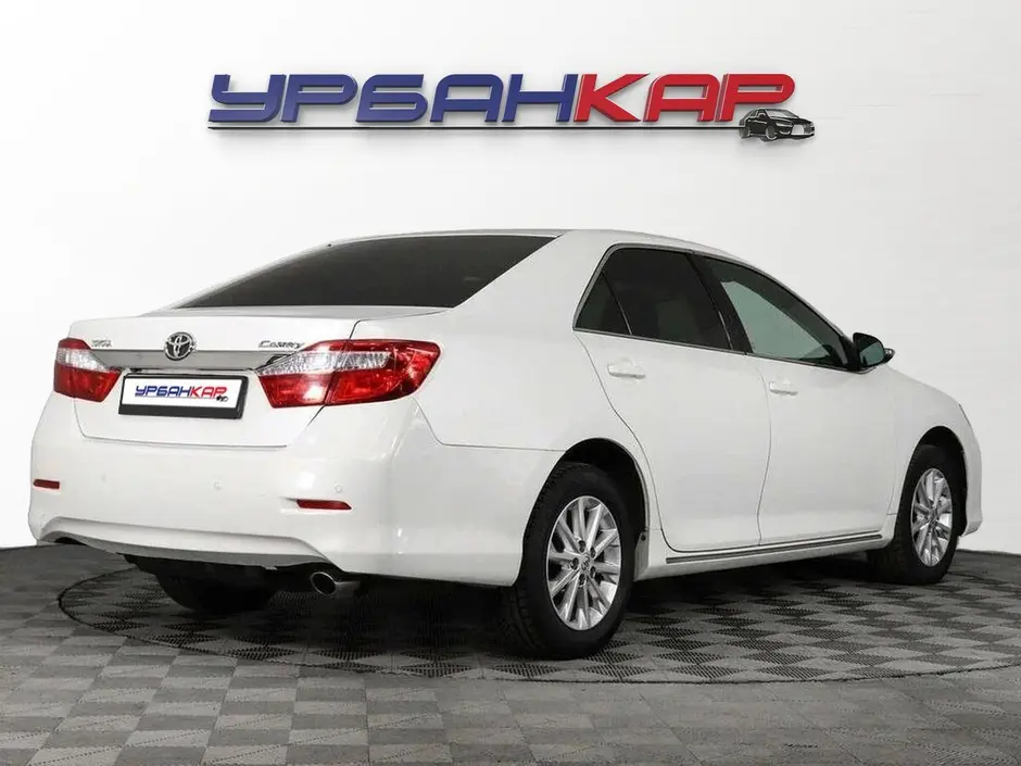 Toyota Camry, 2014 г.
