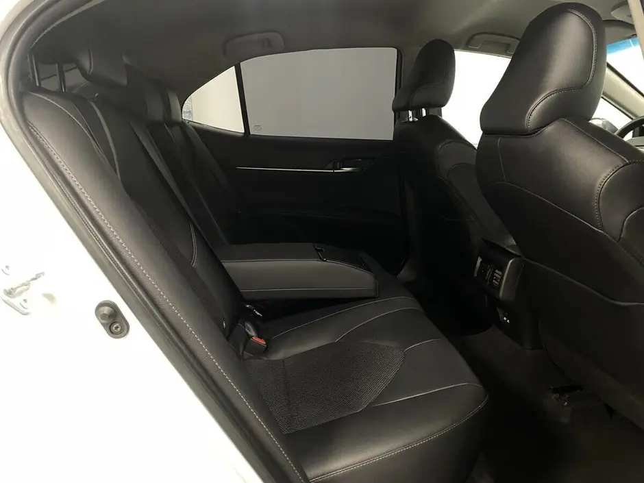 Toyota Camry, 2021 г.