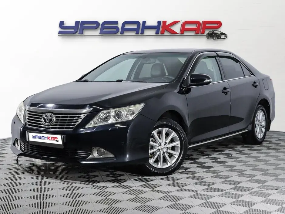 Toyota Camry, 2013 г.