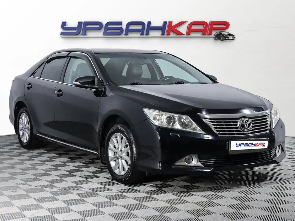 Toyota Camry, 2013 г.