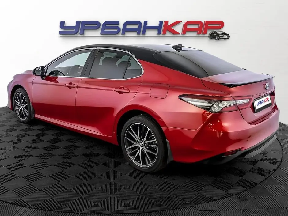 Toyota Camry, 2021 г.