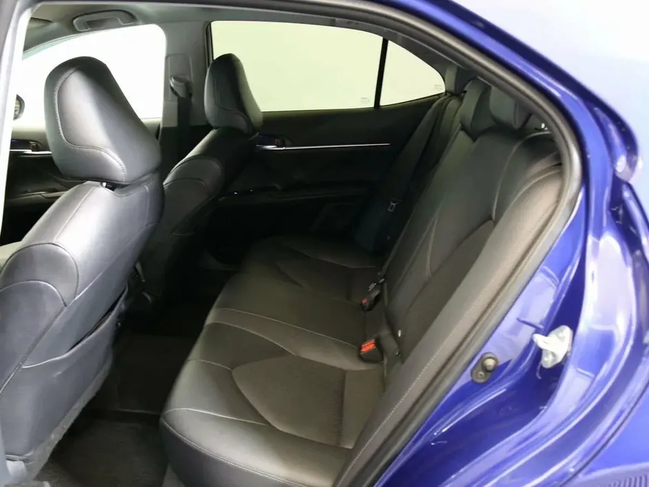 Toyota Camry, 2021 г.