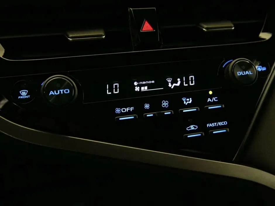 Toyota Camry, 2021 г.