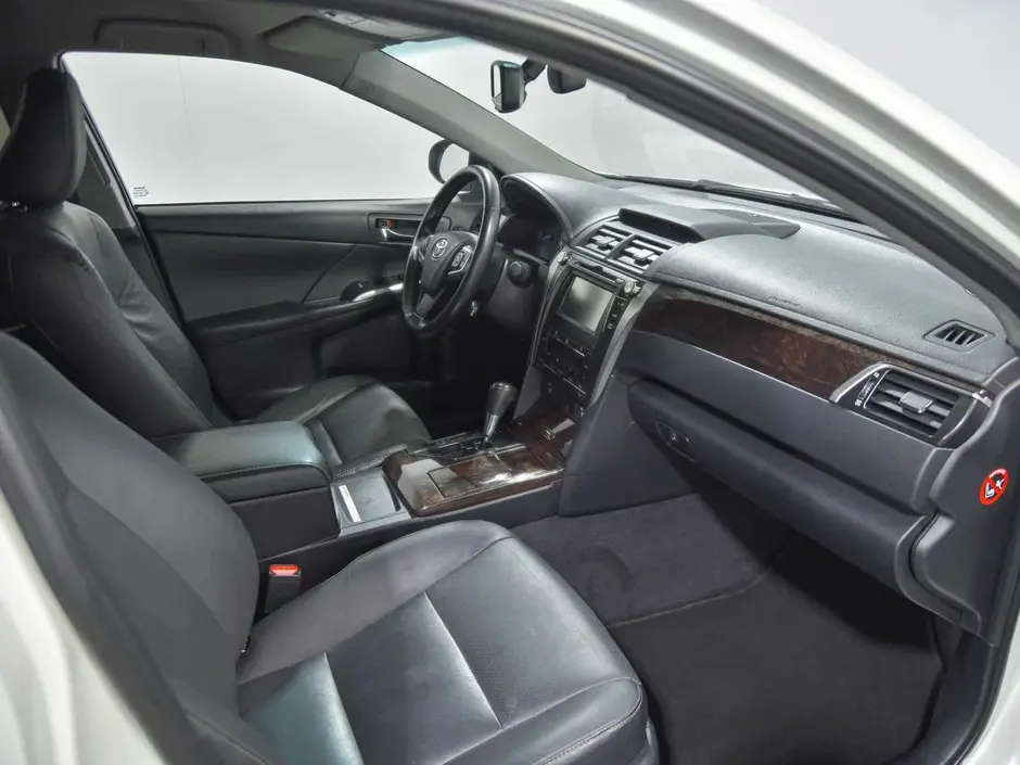 Toyota Camry, 2015 г.