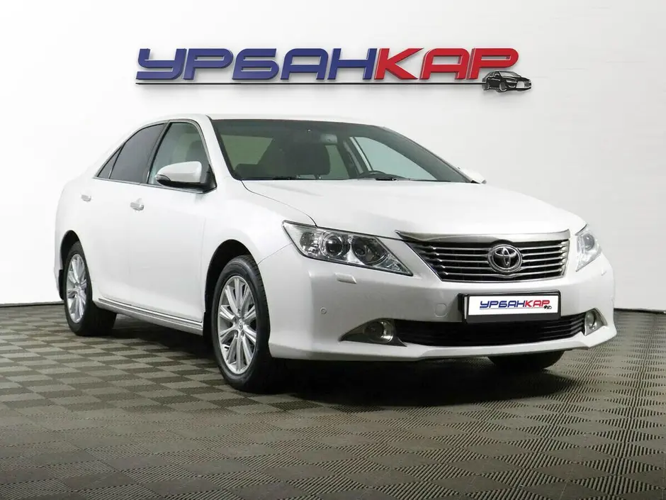 Toyota Camry, 2014 г.