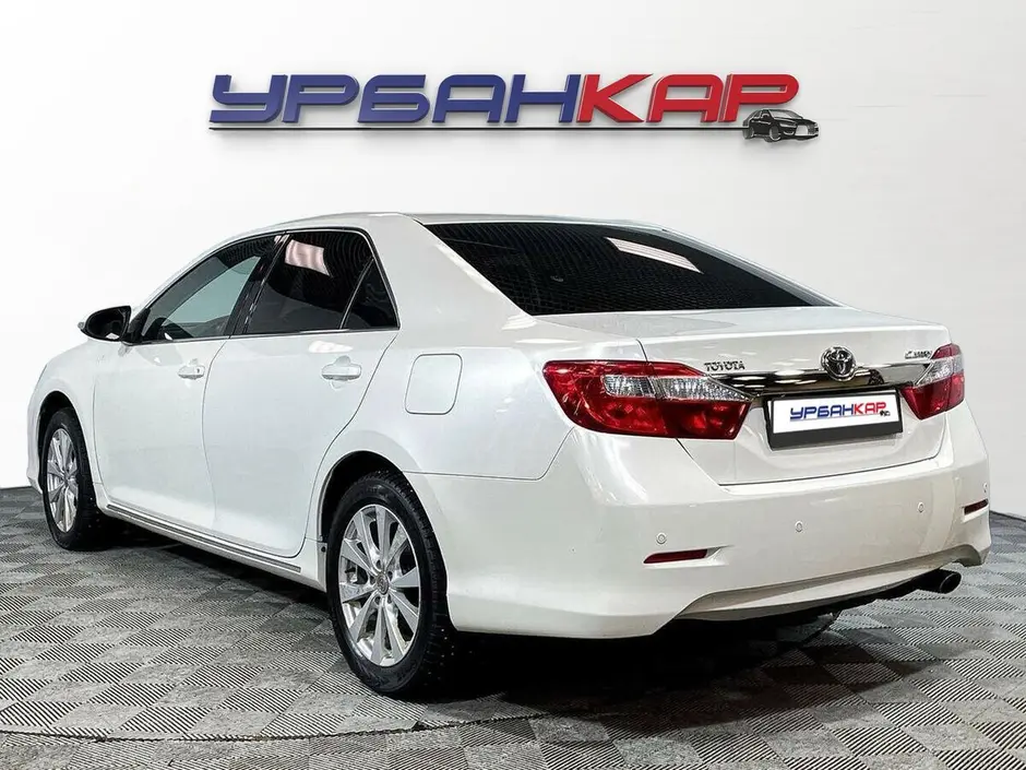 Toyota Camry, 2014 г.