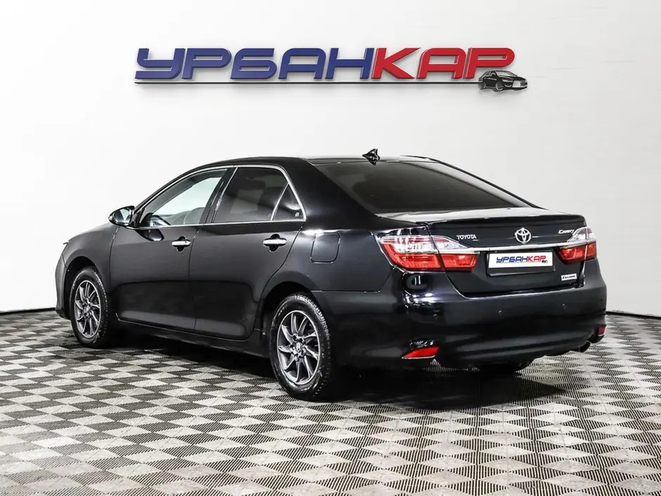 Toyota Camry, 2016 г.