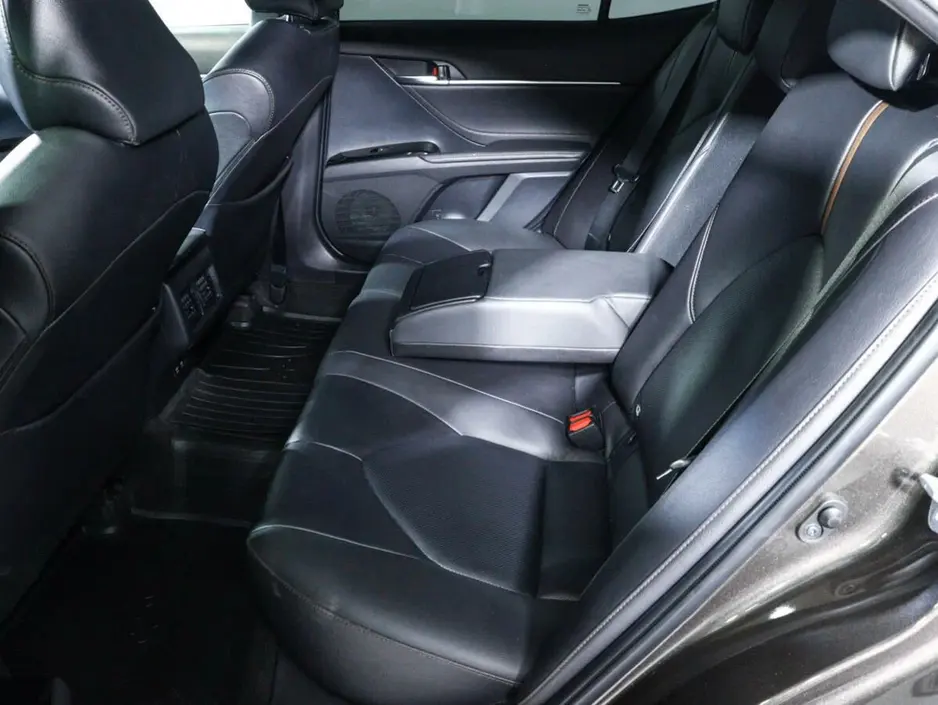 Toyota Camry, 2020 г.