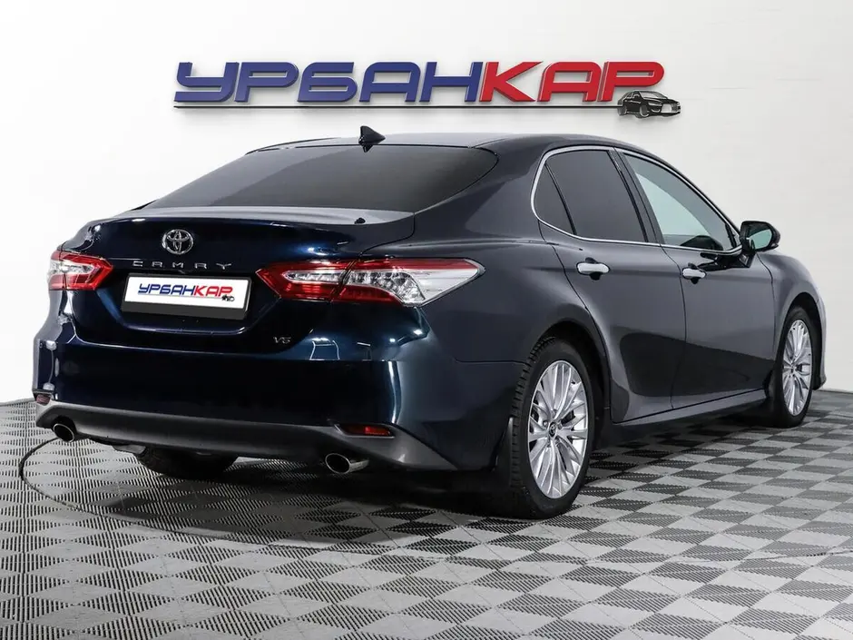 Toyota Camry, 2018 г.