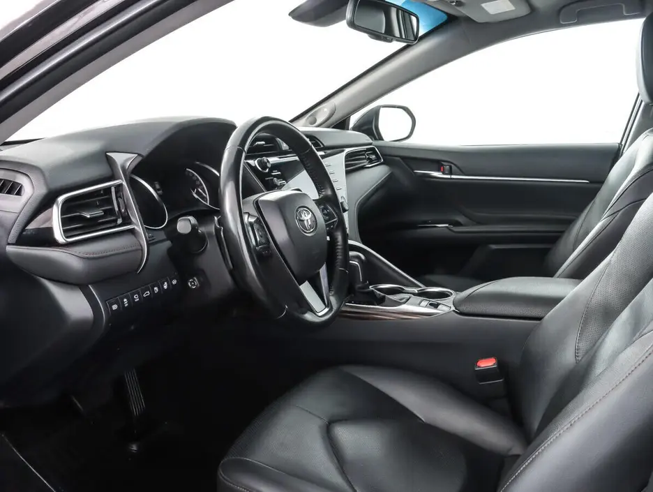 Toyota Camry, 2018 г.