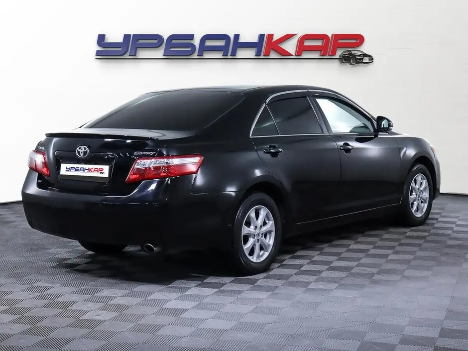 Toyota Camry, 2011 г.