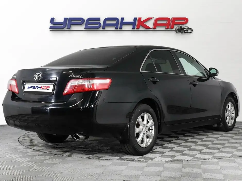 Toyota Camry, 2011 г.