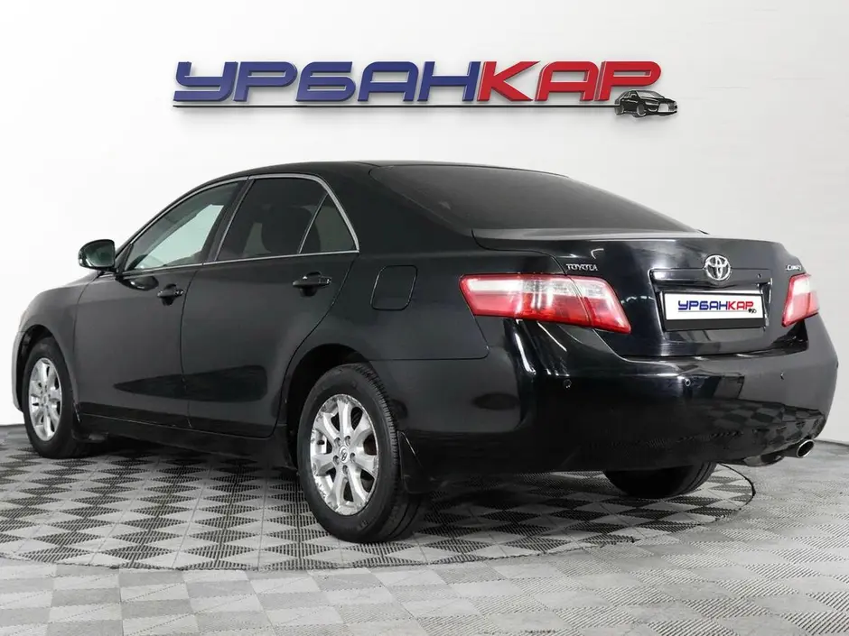 Toyota Camry, 2011 г.