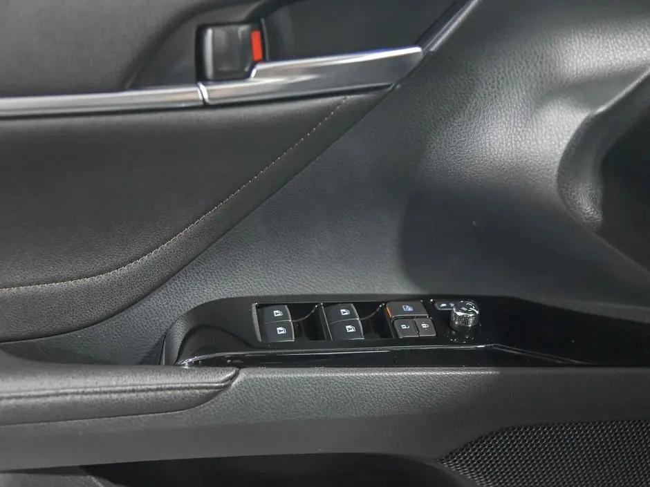 Toyota Camry, 2021 г.