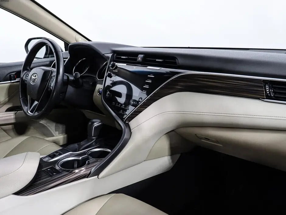 Toyota Camry, 2018 г.