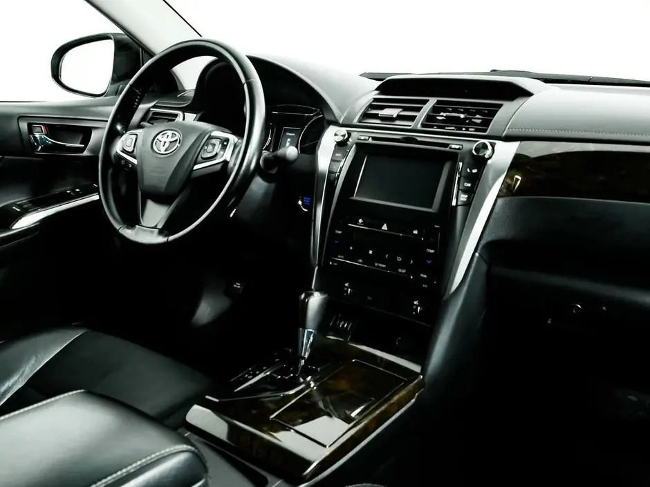 Toyota Camry, 2015 г.