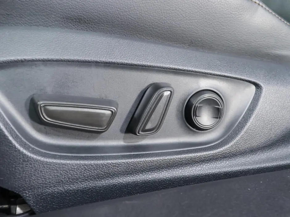 Toyota Camry, 2019 г.