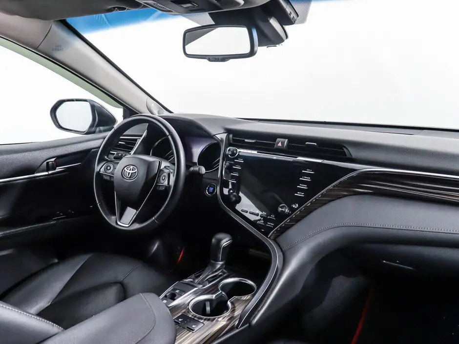 Toyota Camry, 2019 г.