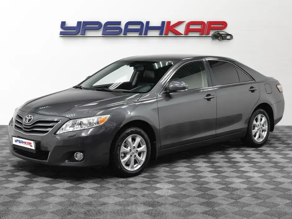 Toyota Camry, 2011 г.