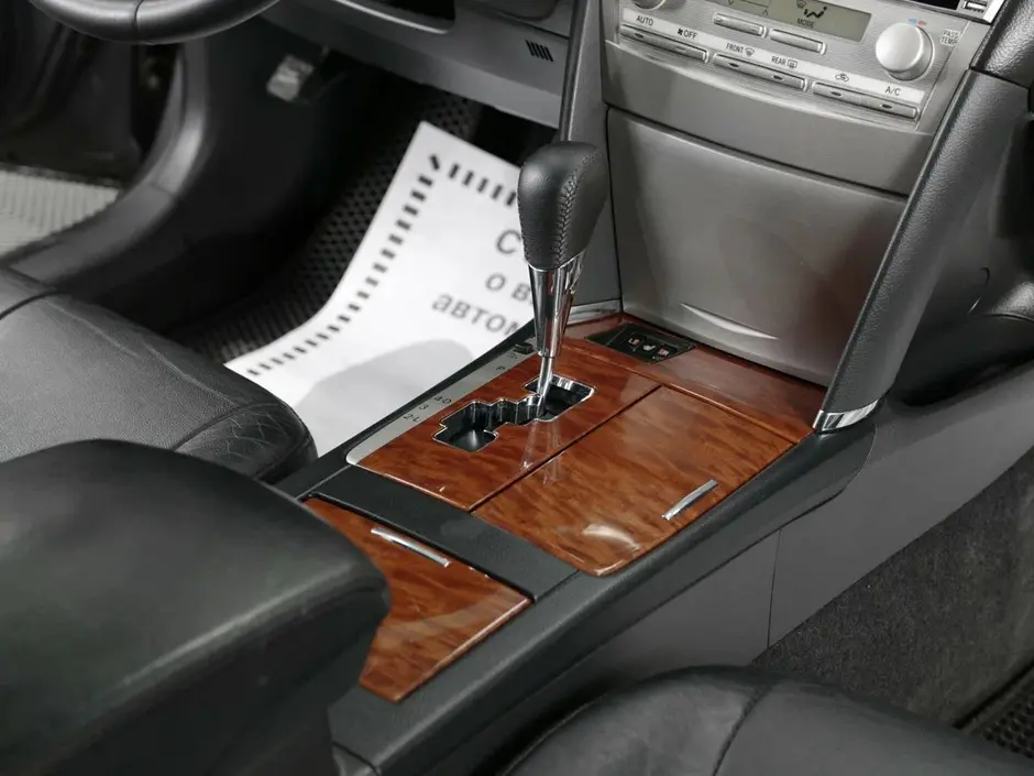 Toyota Camry, 2011 г.