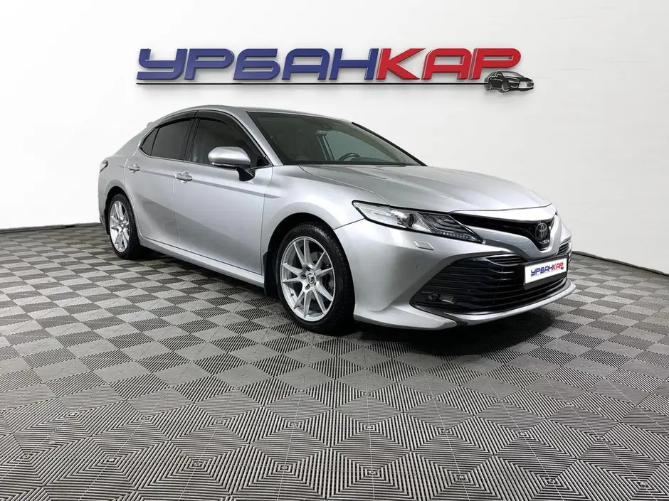 Toyota Camry, 2018 г.