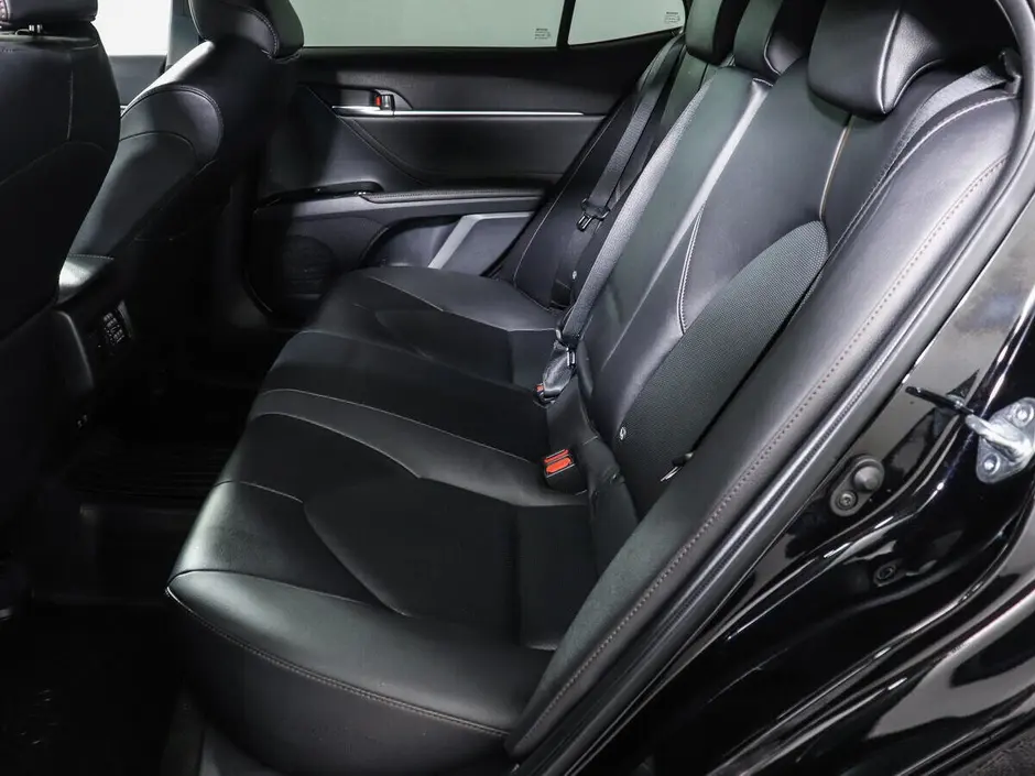 Toyota Camry, 2019 г.