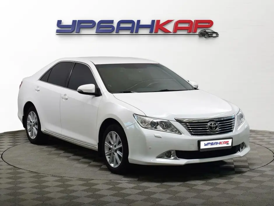 Toyota Camry, 2013 г.