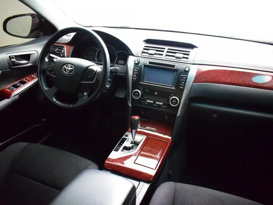 Toyota Camry, 2013 г.