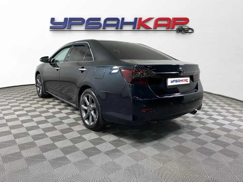 Toyota Camry, 2012 г.