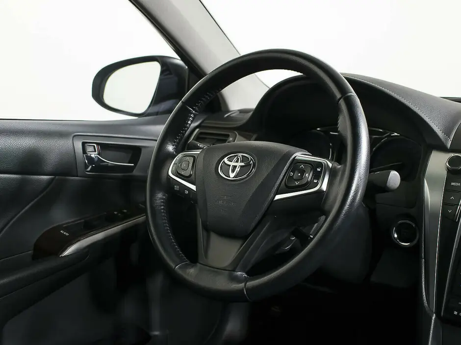 Toyota Camry, 2016 г.