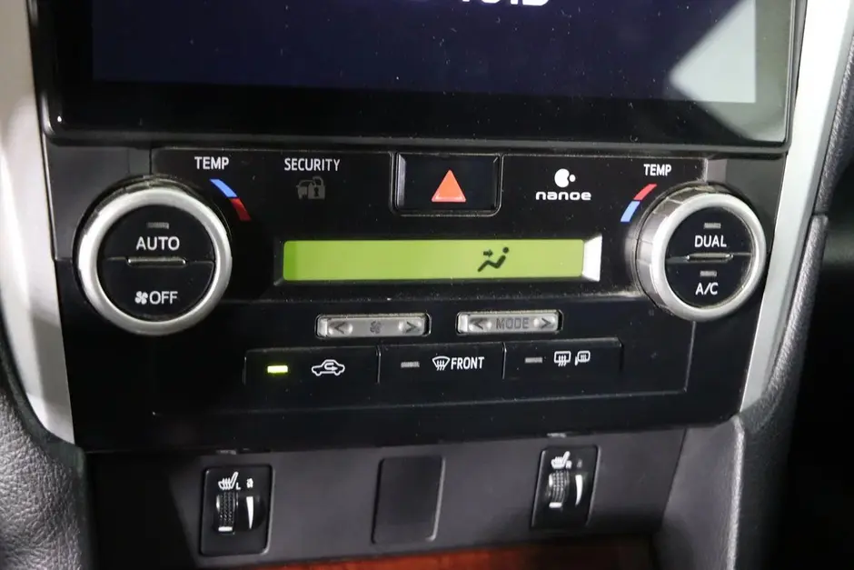 Toyota Camry, 2013 г.