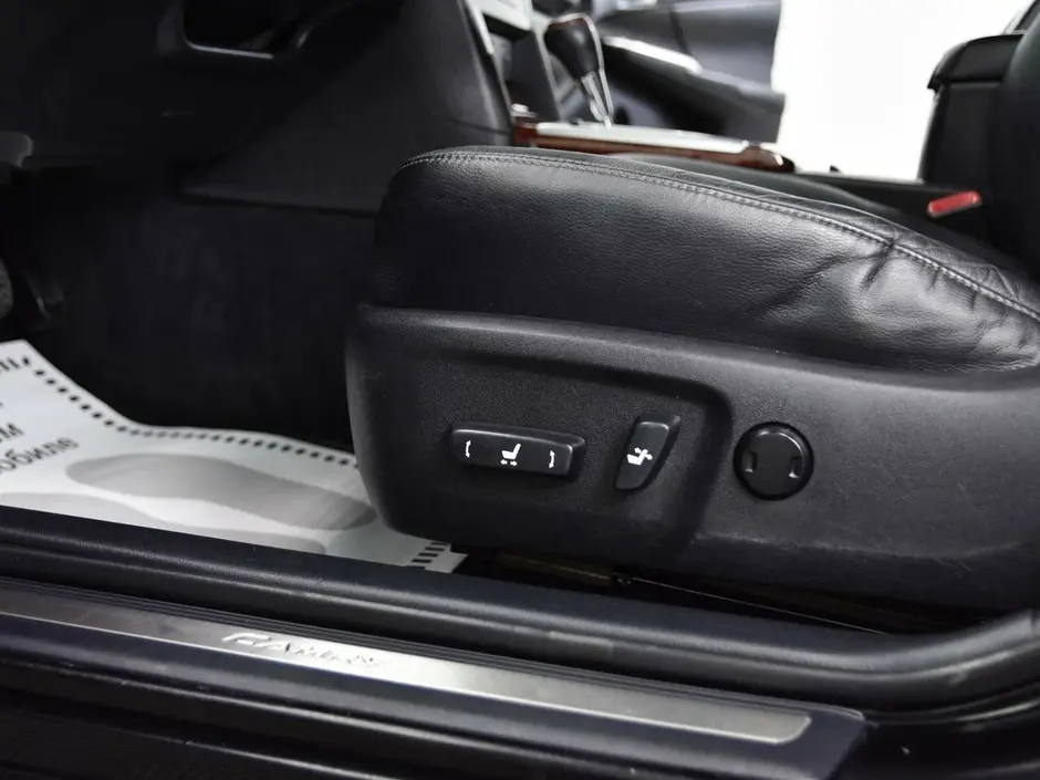 Toyota Camry, 2011 г.