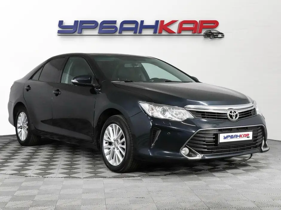 Toyota Camry, 2015 г.