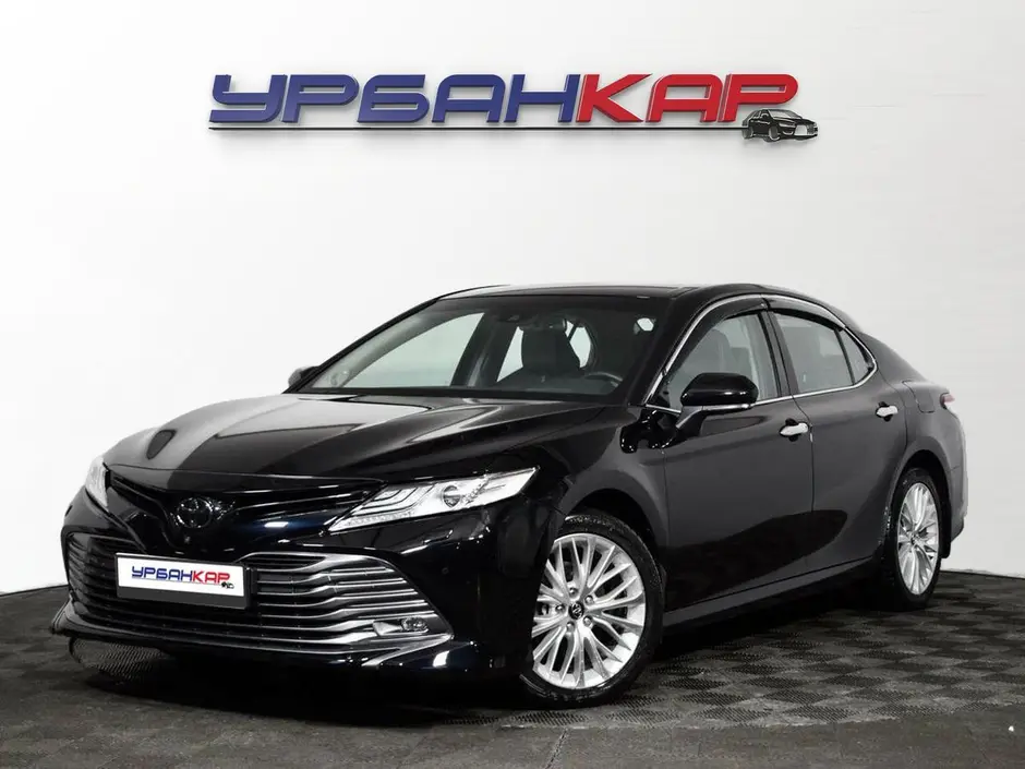 Toyota Camry, 2019 г.