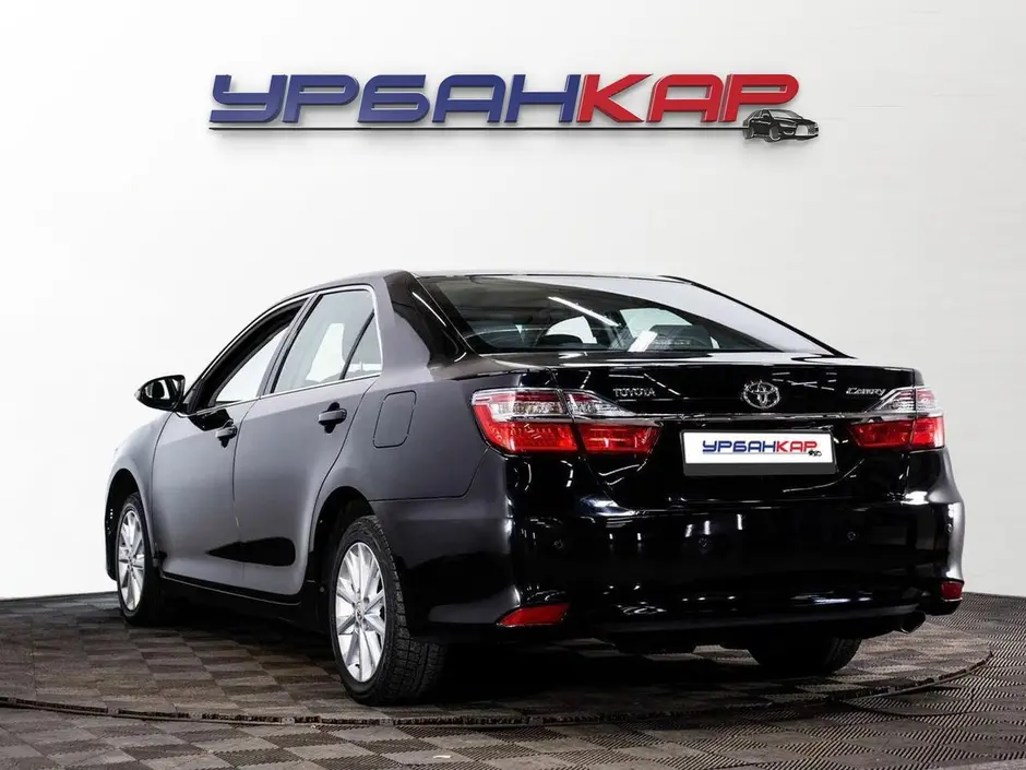 Toyota Camry, 2016 г.