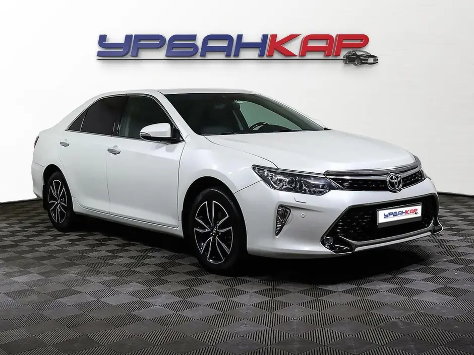 Toyota Camry, 2018 г.