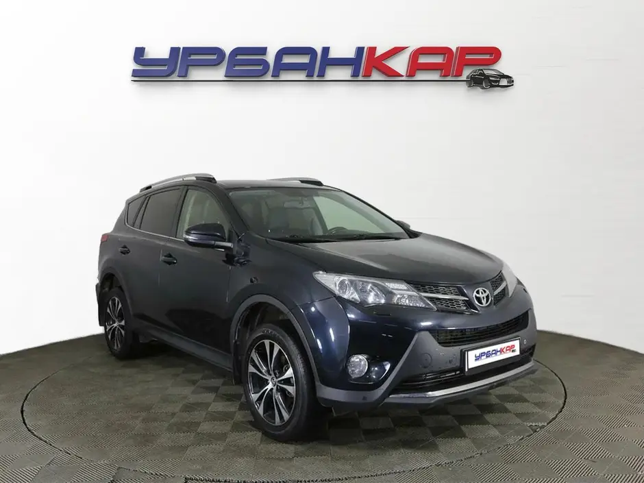 Toyota RAV4, 2015 г.