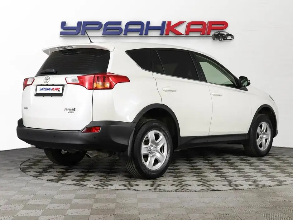 Toyota RAV4, 2014 г.