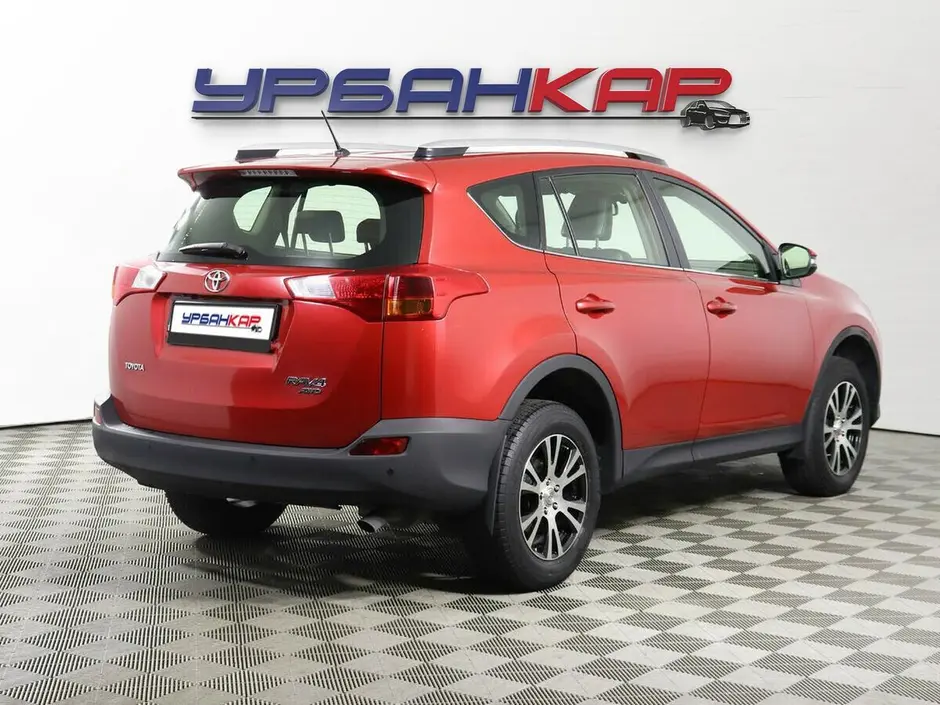 Toyota RAV4, 2014 г.