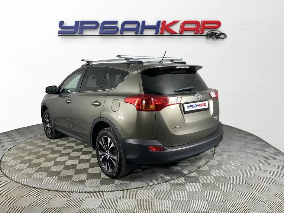 Toyota RAV4, 2014 г.