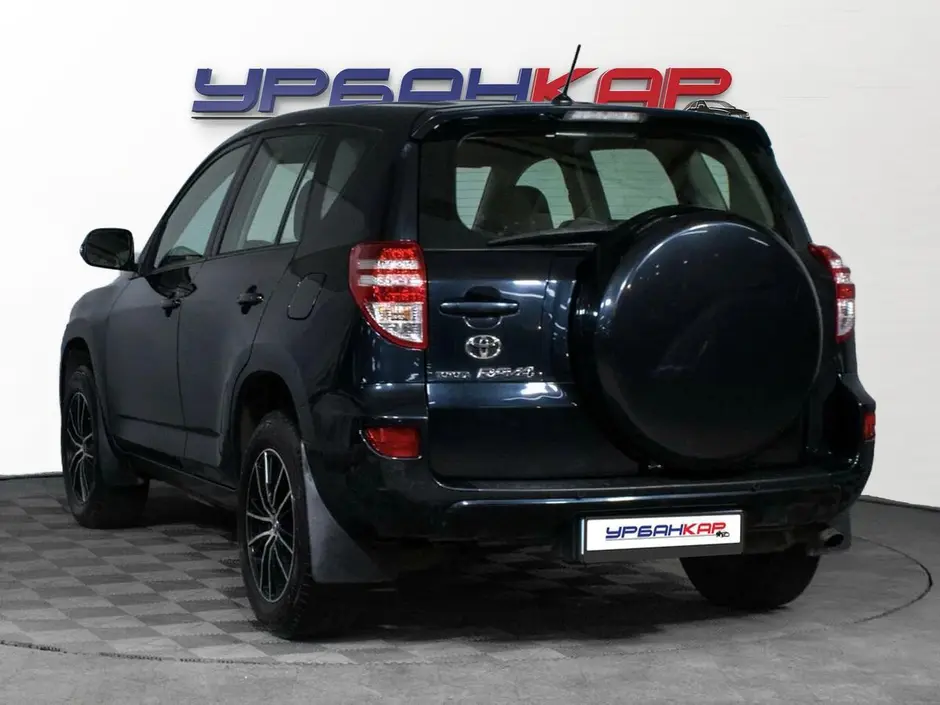 Toyota RAV4, 2010 г.
