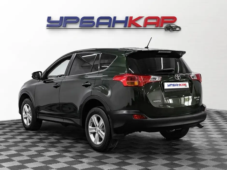 Toyota RAV4, 2013 г.