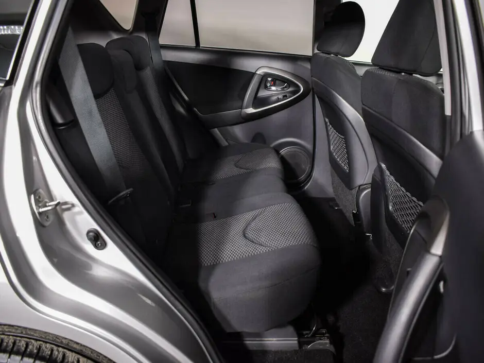 Toyota RAV4, 2011 г.