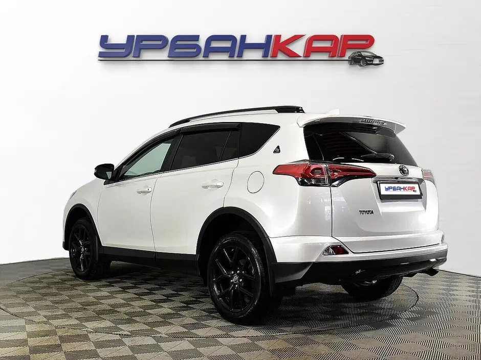 Toyota RAV4, 2019 г.