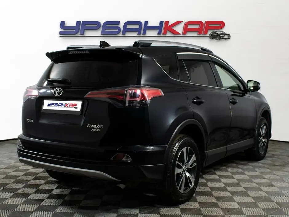 Toyota RAV4, 2016 г.