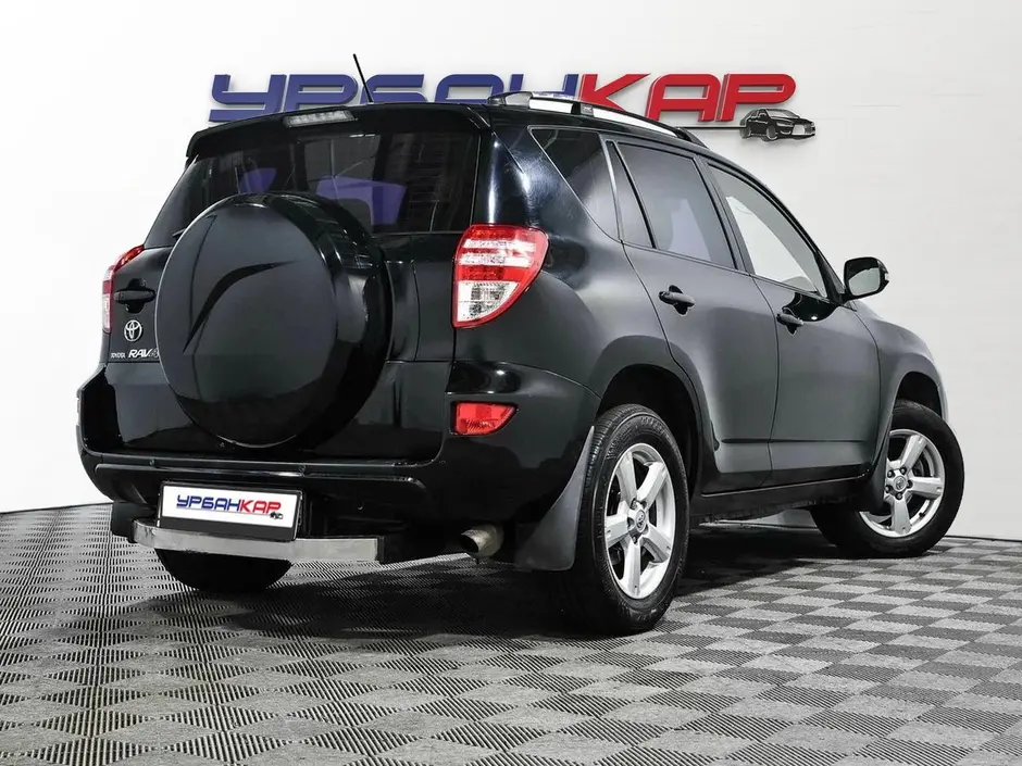 Toyota RAV4, 2011 г.